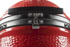 Kamado Joe Classic II Barbecue 34 Kamado Joe Classic II Barbecue -Buitentuinwinkel 801 1200 kjo stainless steel latch dsc 3475