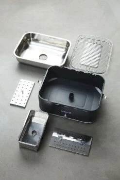 Barbecook Carlo Houtskool Tafelbarbecue - Grijs -Buitentuinwinkel 900 600 bc cha 1015 sf 06 hr