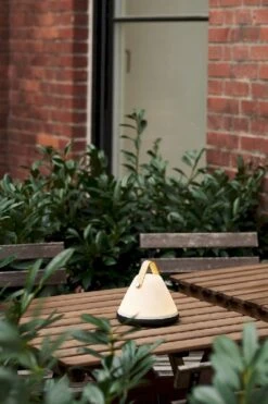 Nordlux Strap To Go Tafellamp -Buitentuinwinkel 900 600 m strap to go 46195001 2