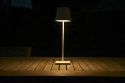 Lucide Justin Led Tafellamp - Wit -Buitentuinwinkel lucide justin led tafellamp wit 3