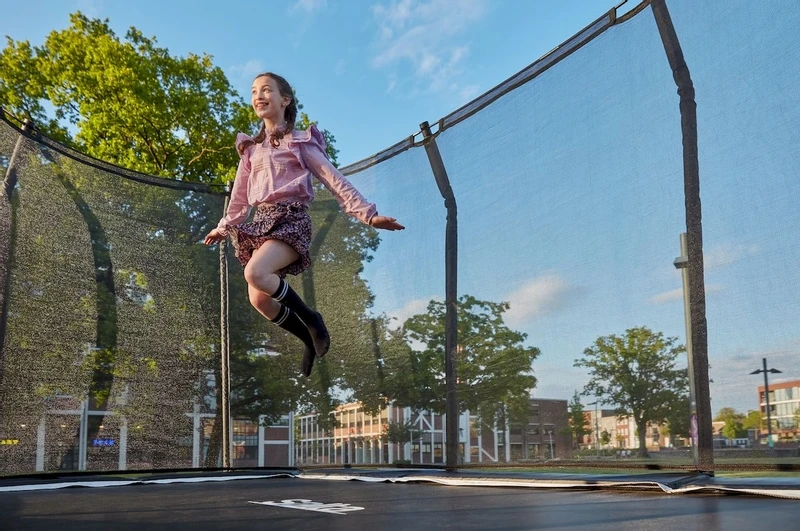 Salta Premium Black Edition Trampoline - 214 X 153 Cm - Zwart 8 Salta Premium Black Edition Trampoline - 214 X 153 Cm - Zwart - Afbeelding 6