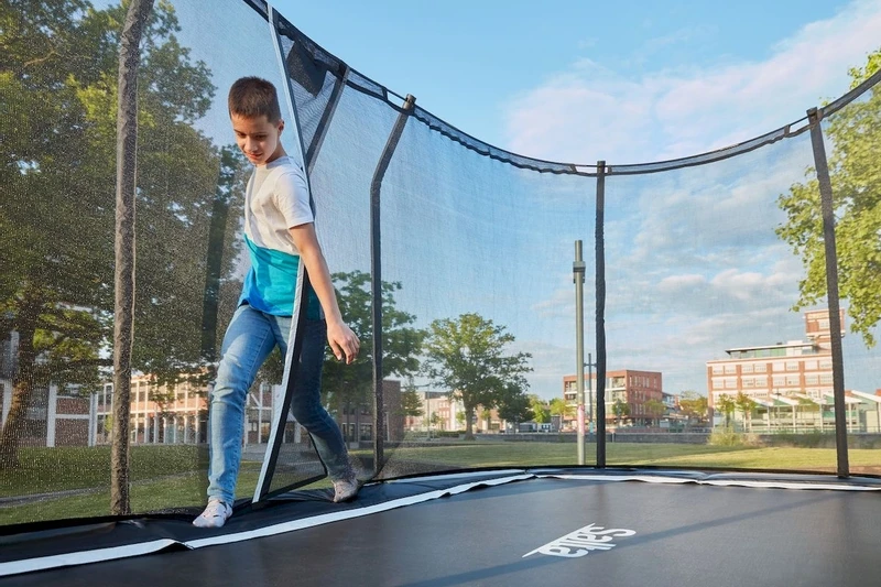 Salta Premium Black Edition Trampoline - 305 X 214 Cm - Zwart 10 Salta Premium Black Edition Trampoline - 305 X 214 Cm - Zwart - Afbeelding 8